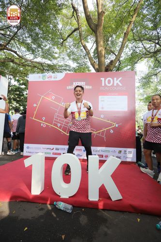Race photo from Kediri Half Marathon 2024