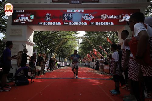 Race photo from Kediri Half Marathon 2024