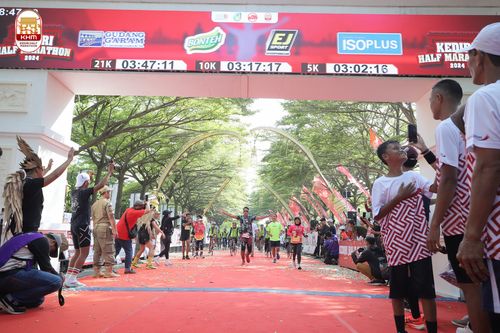 Race photo from Kediri Half Marathon 2024