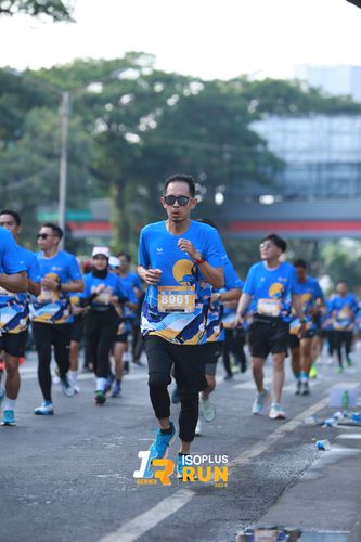 Race photo from Isoplus Run 2024 Surabaya