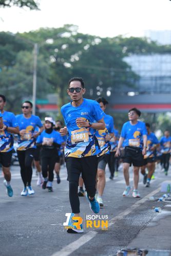 Race photo from Isoplus Run 2024 Surabaya