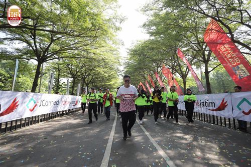 Race photo from Kediri Half Marathon 2024