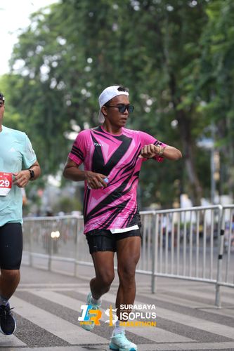 Race photo from SURABAYA ISOPLUS MARATHON 2025