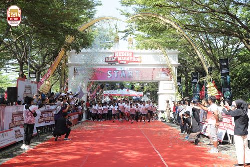 Race photo from Kediri Half Marathon 2024