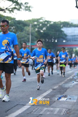 Race photo from Isoplus Run 2024 Surabaya