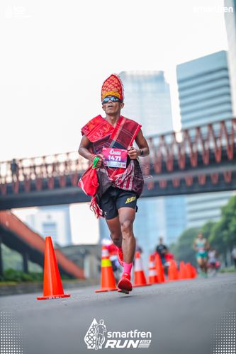 Race photo from Smartfren Run 2025 