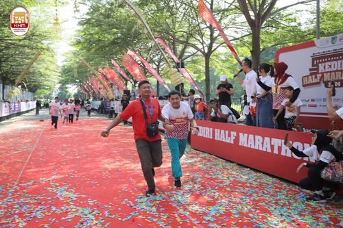 Race photo from Kediri Half Marathon 2024
