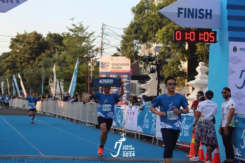 Race photo from Jabar Run 10K 2024