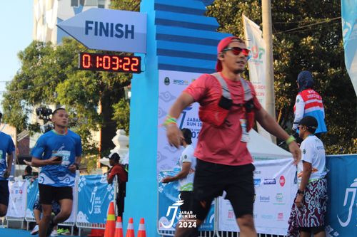 Race photo from Jabar Run 10K 2024