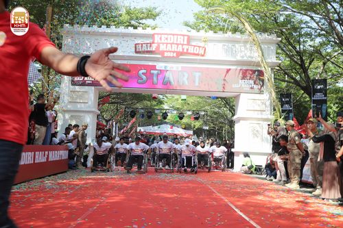 Race photo from Kediri Half Marathon 2024