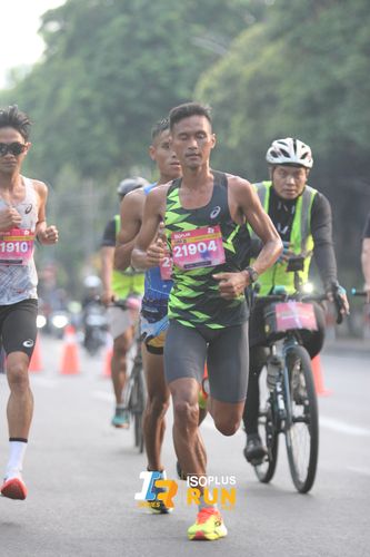 Race photo from Isoplus Run 2024 Surabaya
