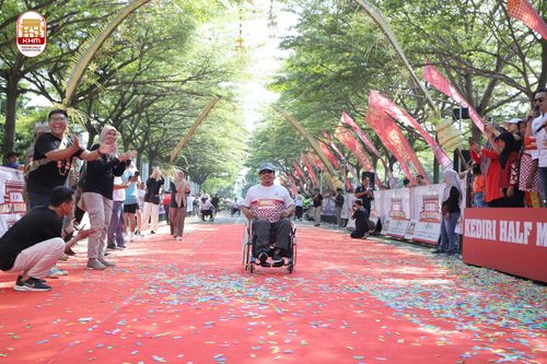 Race photo from Kediri Half Marathon 2024