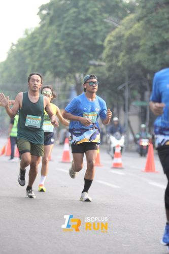 Race photo from Isoplus Run 2024 Surabaya