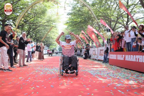 Race photo from Kediri Half Marathon 2024