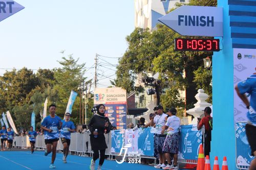 Race photo from Jabar Run 10K 2024