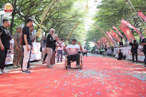 Race photo from Kediri Half Marathon 2024