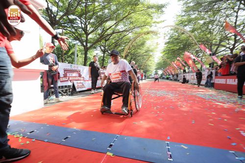 Race photo from Kediri Half Marathon 2024