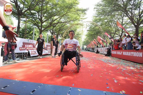 Race photo from Kediri Half Marathon 2024