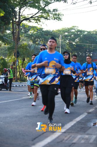 Race photo from Isoplus Run 2024 Surabaya