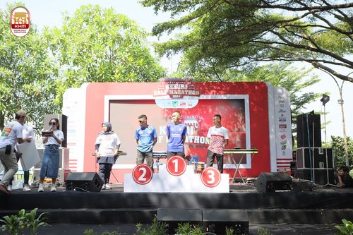 Race photo from Kediri Half Marathon 2024