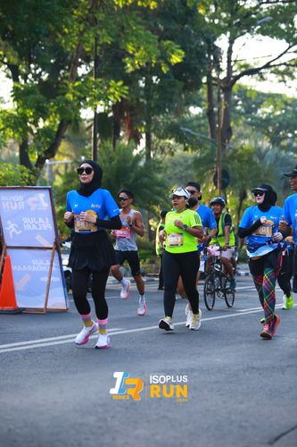 Race photo from Isoplus Run 2024 Surabaya