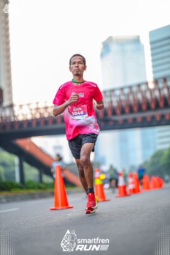 Race photo from Smartfren Run 2025 