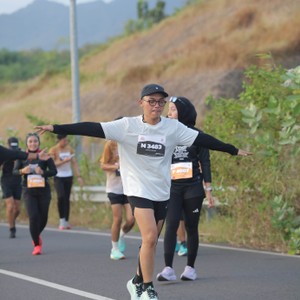 Race photo from KEDIRI HALF MARATHON 2026