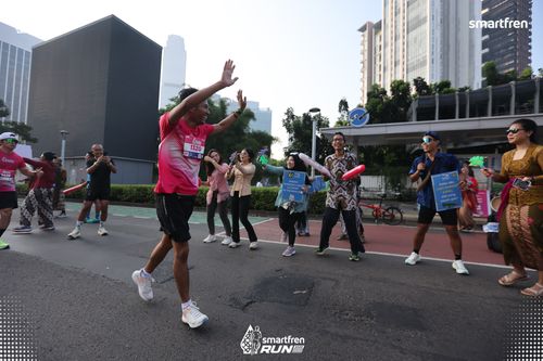 Race photo from Smartfren Run 2025 