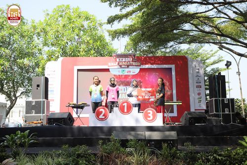 Race photo from Kediri Half Marathon 2024