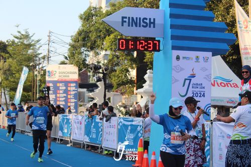 Race photo from Jabar Run 10K 2024