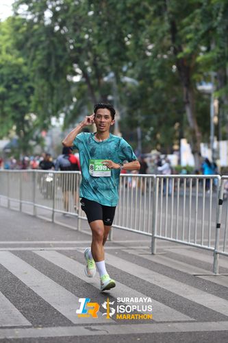 Race photo from SURABAYA ISOPLUS MARATHON 2025