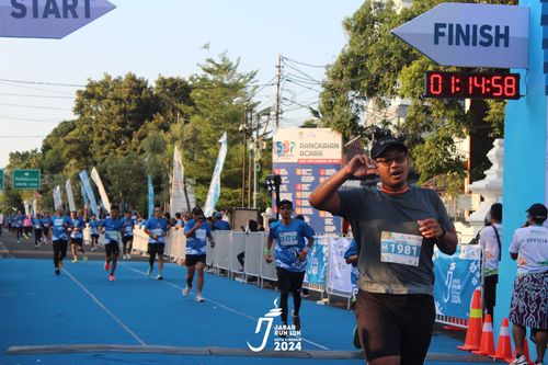 Race photo from Jabar Run 10K 2024