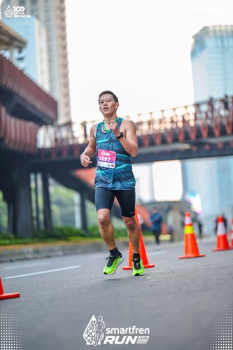 Race photo from Smartfren Run 2025 