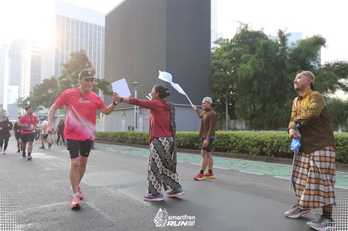 Race photo from Smartfren Run 2025 