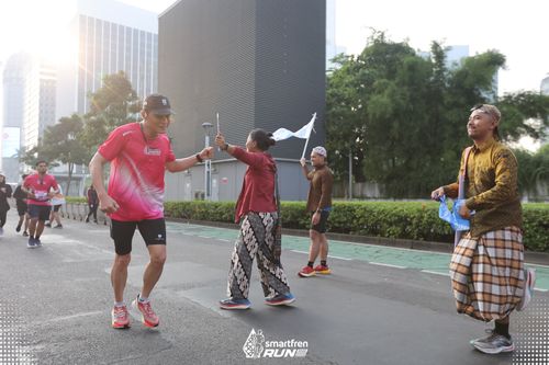 Race photo from Smartfren Run 2025 