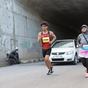 Race photo from KEDIRI HALF MARATHON 2026