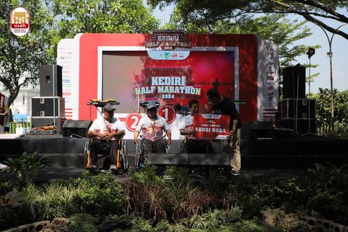 Race photo from Kediri Half Marathon 2024