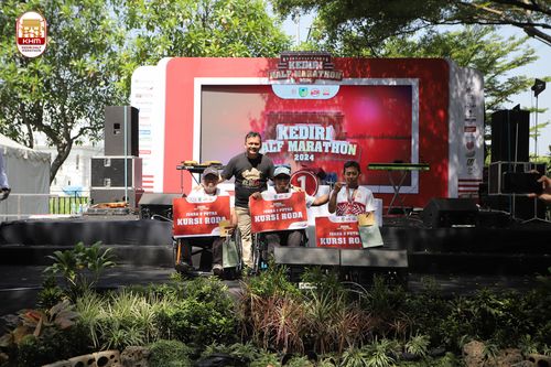 Race photo from Kediri Half Marathon 2024
