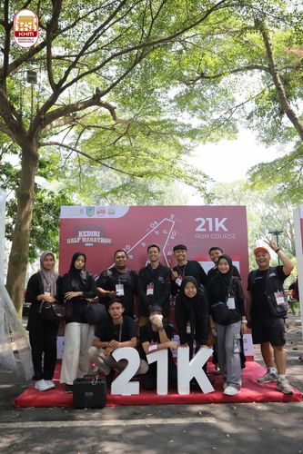 Race photo from Kediri Half Marathon 2024