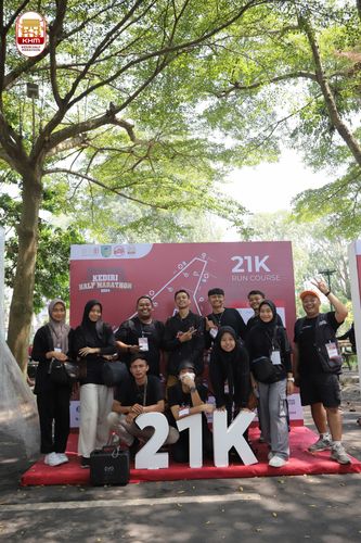 Race photo from Kediri Half Marathon 2024