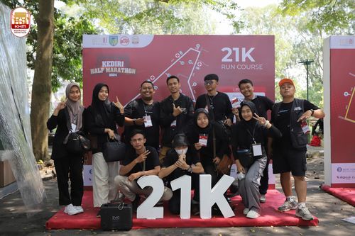 Race photo from Kediri Half Marathon 2024