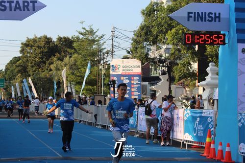 Race photo from Jabar Run 10K 2024