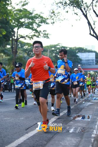 Race photo from Isoplus Run 2024 Surabaya
