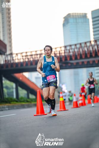 Race photo from Smartfren Run 2025 