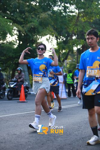 Race photo from Isoplus Run 2024 Surabaya