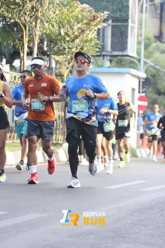 Race photo from Isoplus Run 2024 Surabaya