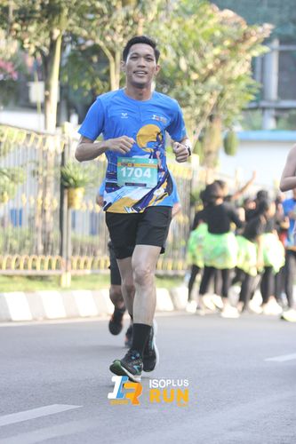 Race photo from Isoplus Run 2024 Surabaya