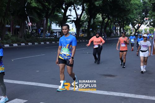 Race photo from SURABAYA ISOPLUS MARATHON 2025