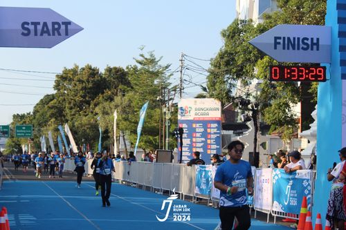 Race photo from Jabar Run 10K 2024