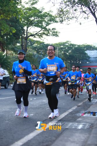 Race photo from Isoplus Run 2024 Surabaya